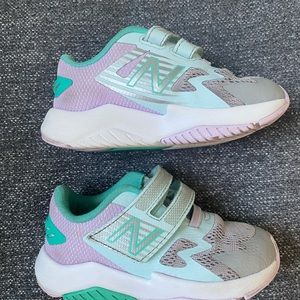 New Balance kids sneaker Purple &Green size 7 Extra Wide